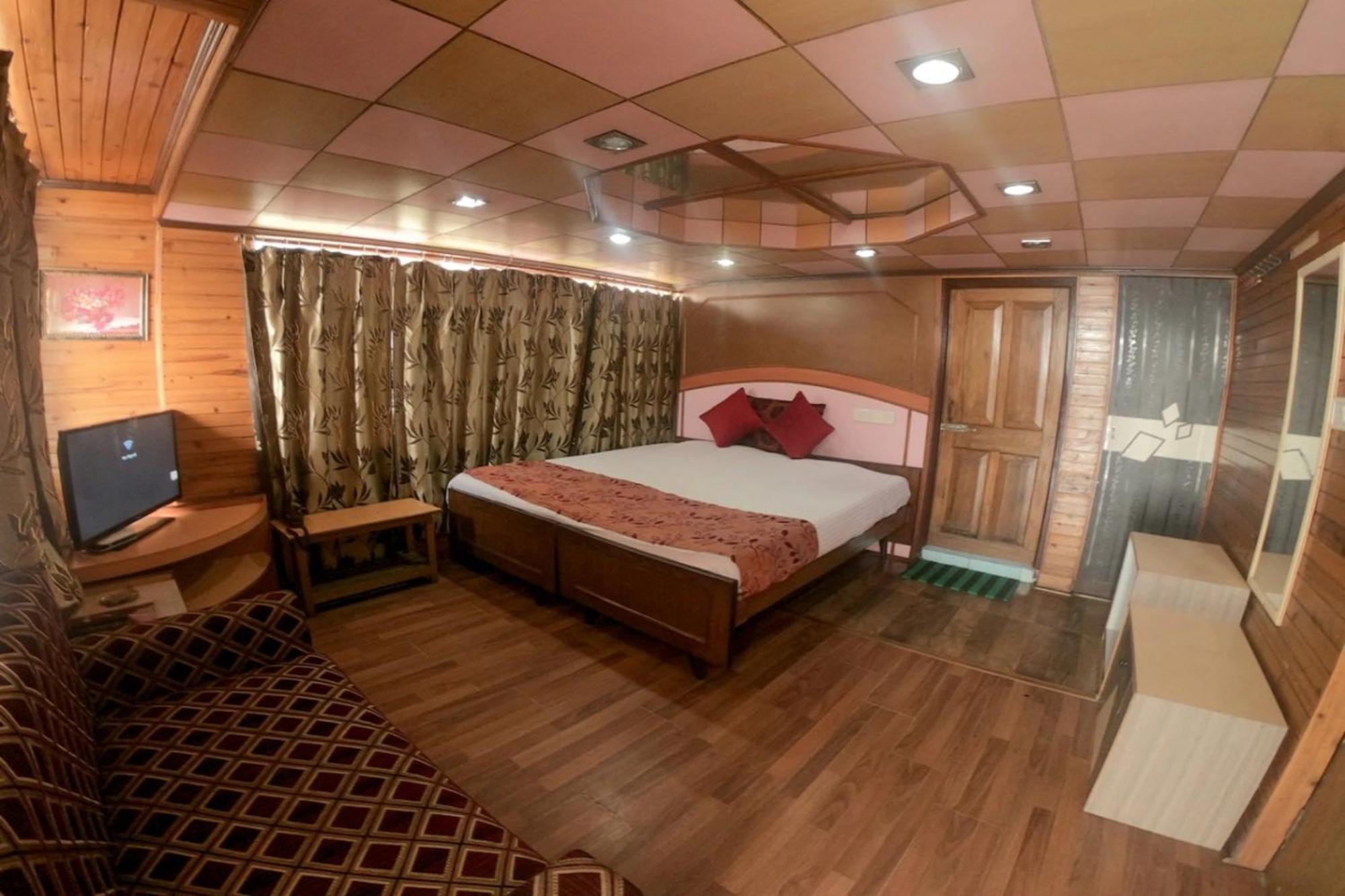 Grg Broadway Mall Road Darjeeling By Royal Collection Hotel Eksteriør billede
