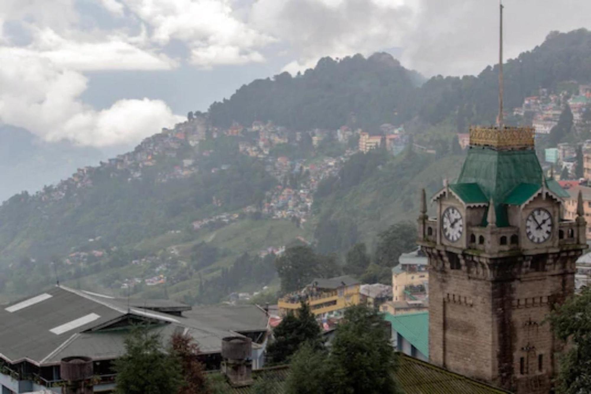 Grg Broadway Mall Road Darjeeling By Royal Collection Hotel Eksteriør billede