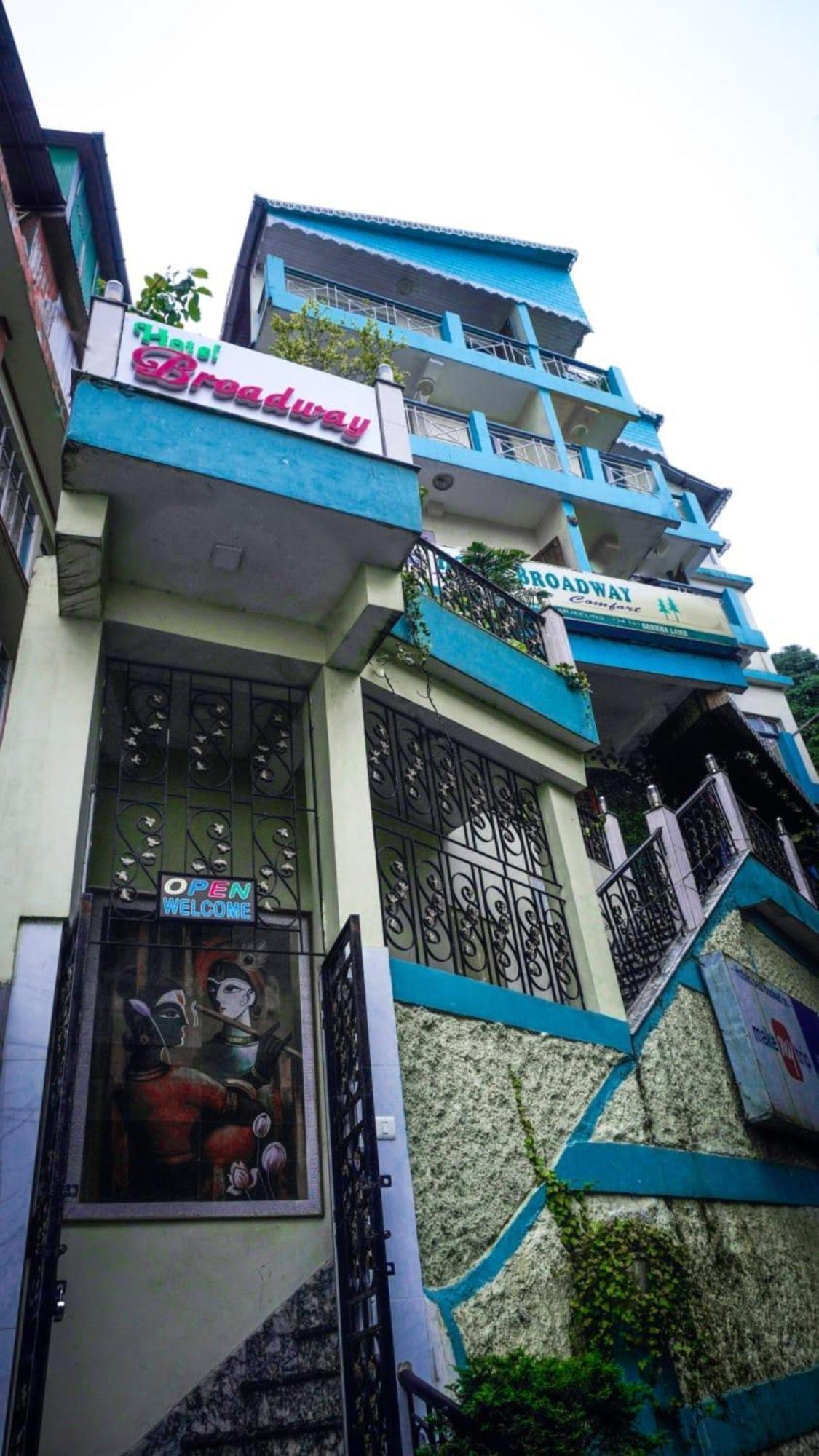 Grg Broadway Mall Road Darjeeling By Royal Collection Hotel Eksteriør billede